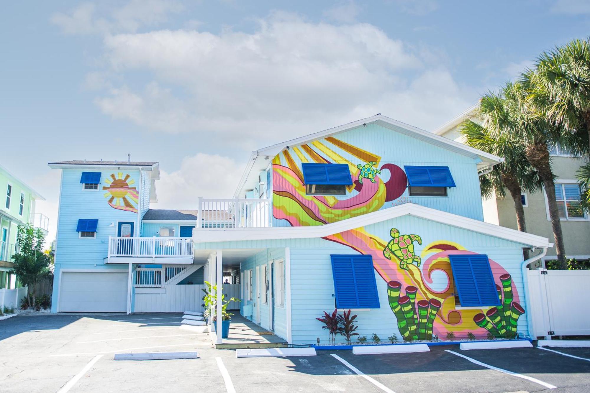 Sun Burst Hotel 3*